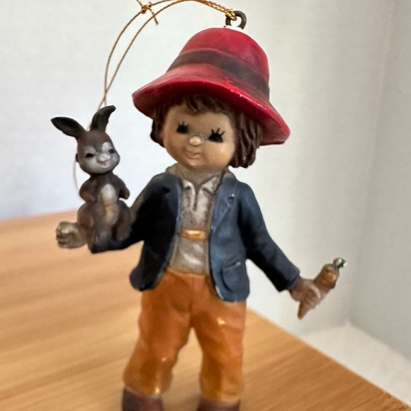 Vintage Bradford Christmas Ornament Hong Kong 80s country kid, rabbit & carrot. - Picture 2 of 8